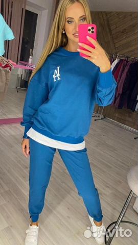 Спортивный костюм новый 44-46