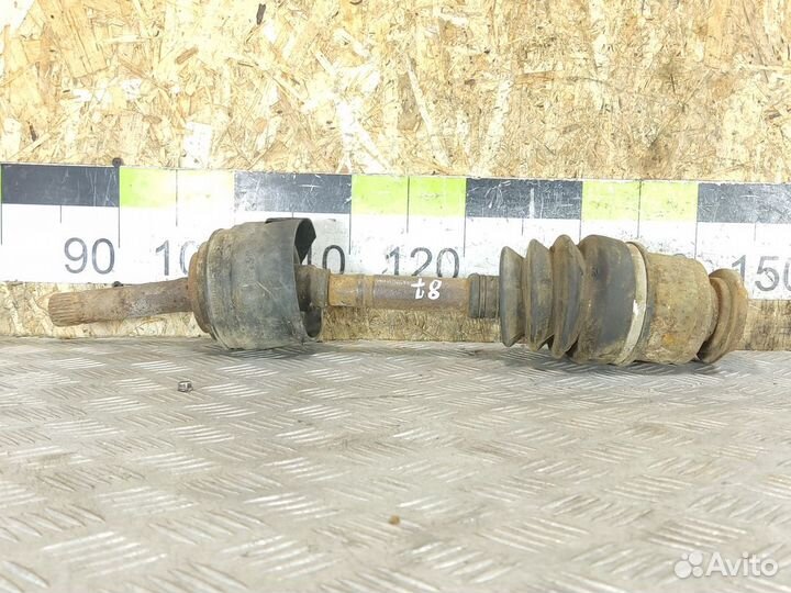 Полуось передняя левая Kia Sportage 1993 2006