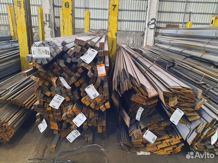 Квадрат металлический