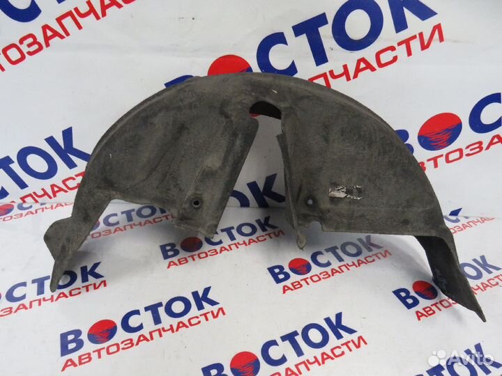 Подкрылок Зад Право mercedes B170 245