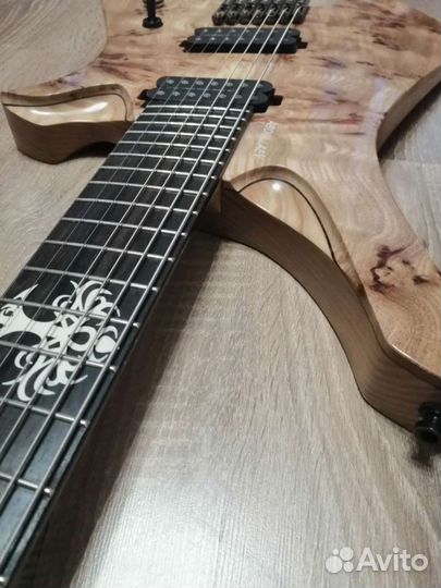 Headless гитара