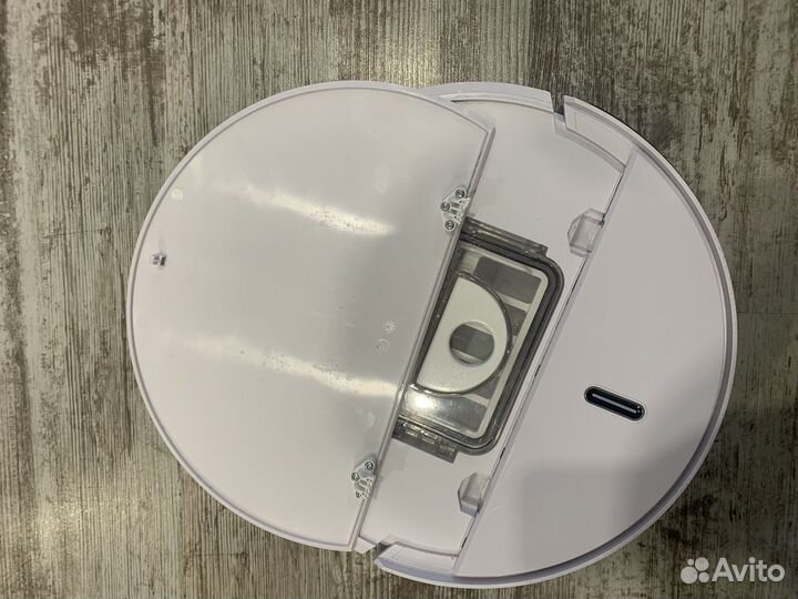 Робот пылесос моющий rednond