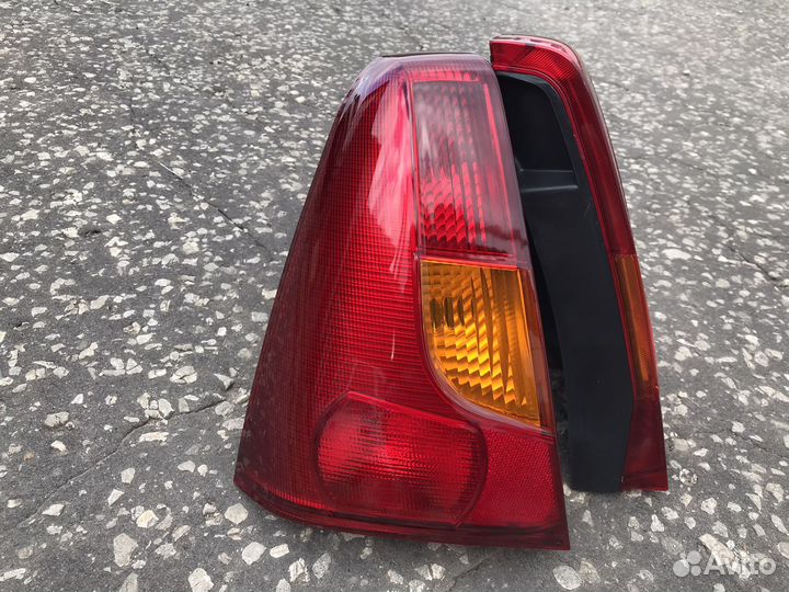 Фонарь задний Renault Logan 2005-2008