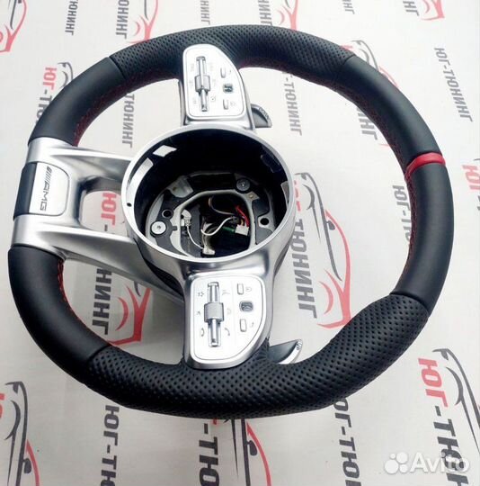 Руль Mercedes 63 AMG красная строчка