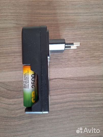 Зарядное устройство GP