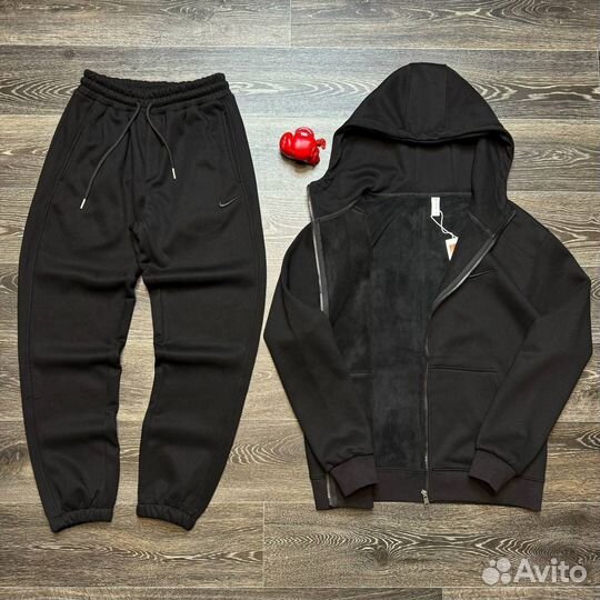 Спортивный костюм Nike