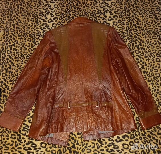 Кожаная нат. куртка новая 46-48