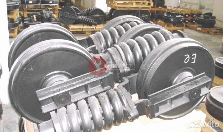 Ленивец Volvo EC240B