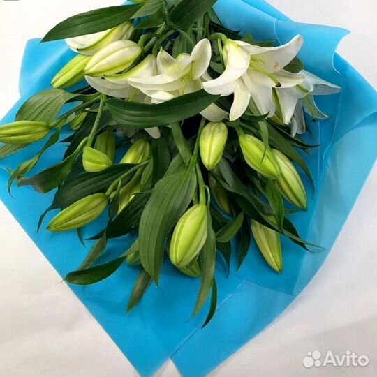 Букеты из лилий