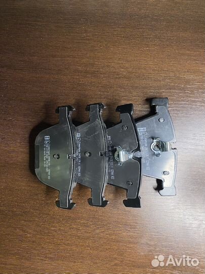 Задние колодки на BMW 5 7 X5 X6