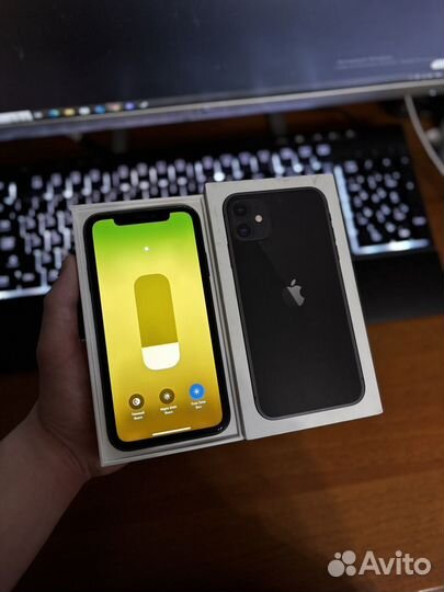 iPhone 11, 128 ГБ