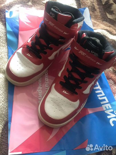 Зимние кроссовки на мальчика