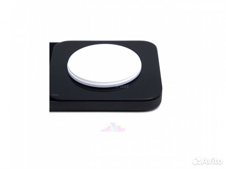 Беспроводная зарядка Nomad Base One Max