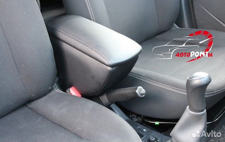 Подлокотник Largus и Logan и XRay фанера+экокожа