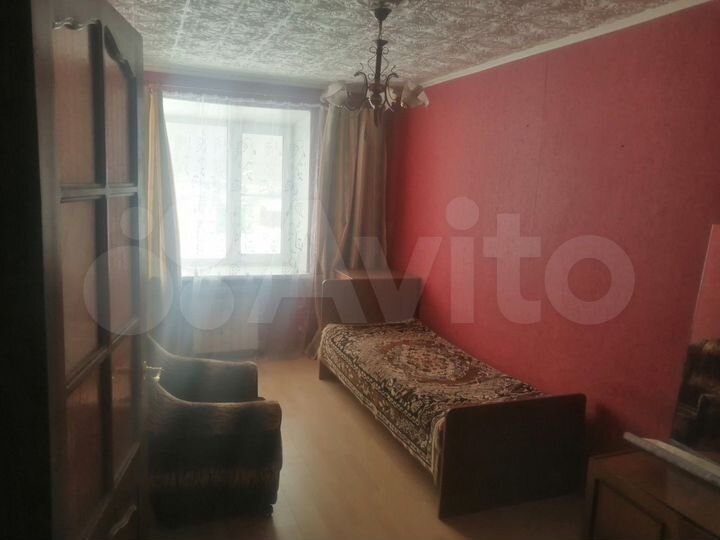 2-к. квартира, 46 м², 2/3 эт.