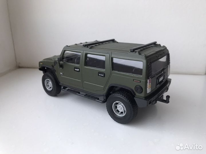 Hummer H2 1:43