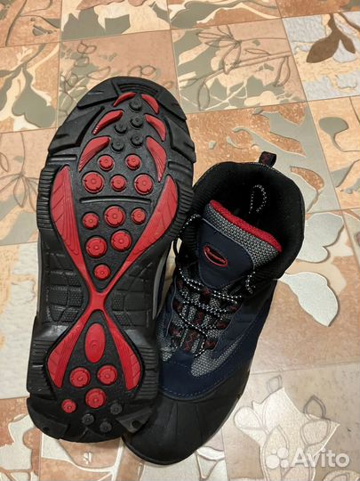 Ботинки женские зимние 37 размер бу