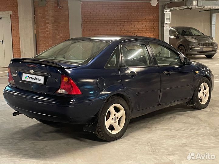 Ford Focus 2.0 AT, 2000, 250 000 км