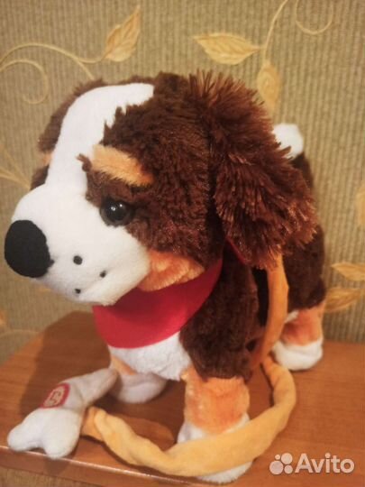 Интерактивный щенок на поводке