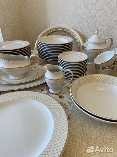 Сервиз столовый