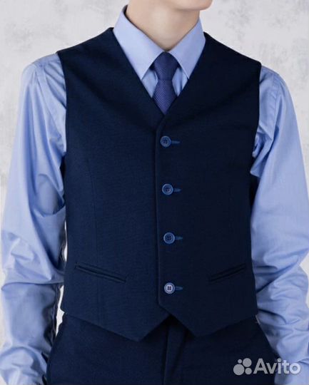 Продам школьную форму для мальчика