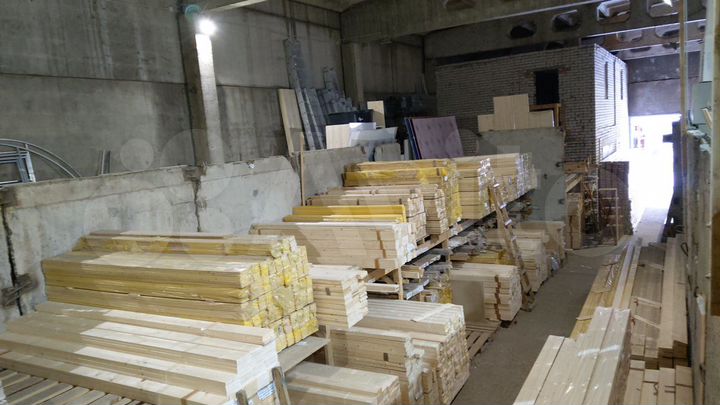 Склад, 1800 м²