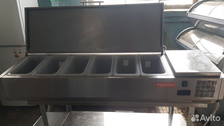 Витрина настольная с крышкой