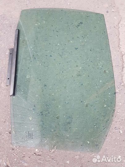 Стекло на Toyota