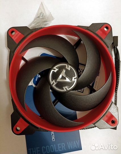 Вентилятор Arctic Cooling BioniX P120 (Red)