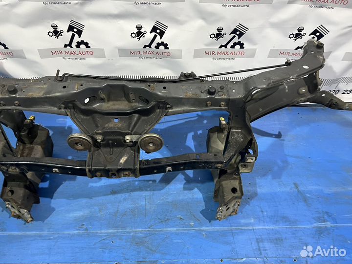 Передняя панель Suzuki grand vitara 2