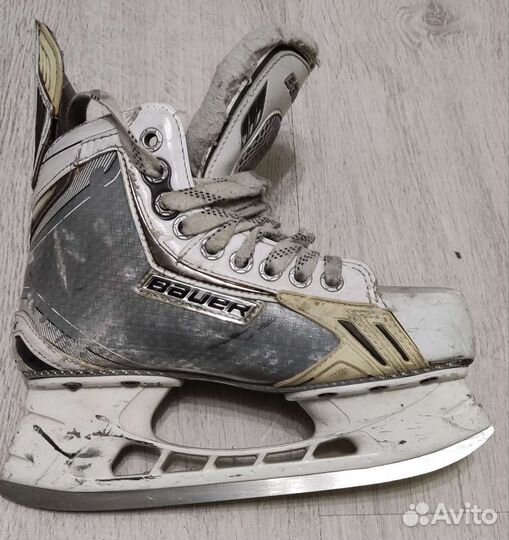 Коньки хоккейные JR Bauer supreme ONE 9. White 3D