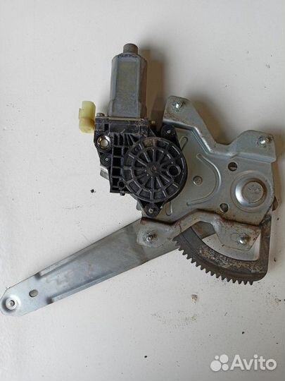 Мотор стеклоподъемника задний левый Kia Picanto 1