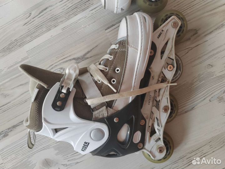 Роликовые коньки