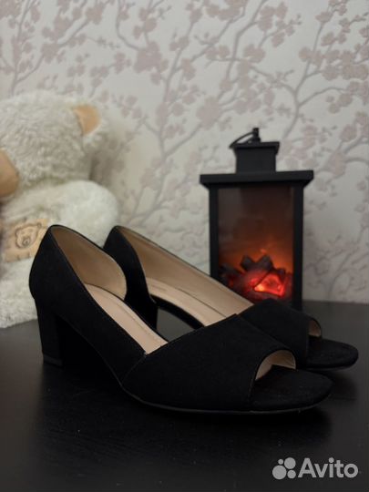 Туфли женские