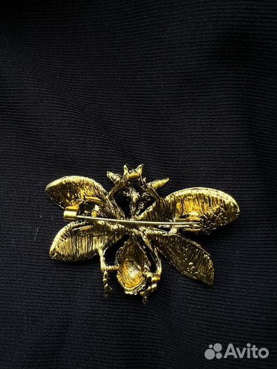 Брошь женская муха