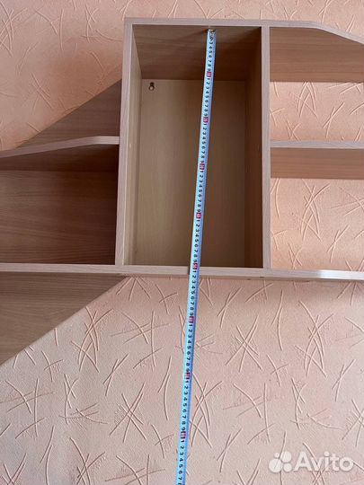 Полка книжная настенная