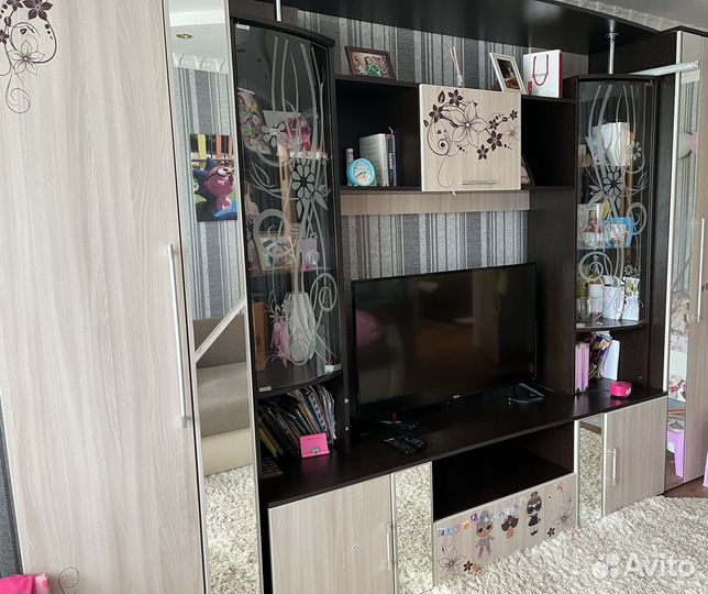 Стенка в гостинную бу