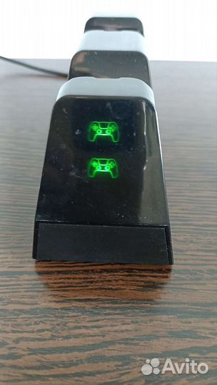 Зарядная станция для геймпада Barn&Hollis HS-PS500