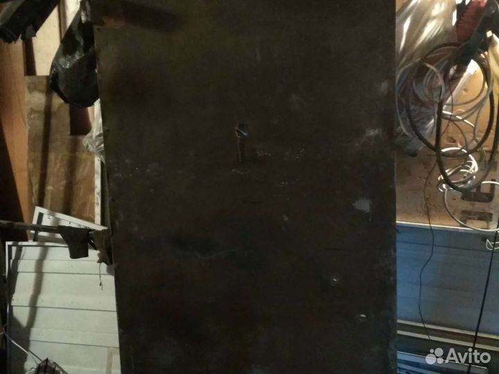 Дверь входная металлическая