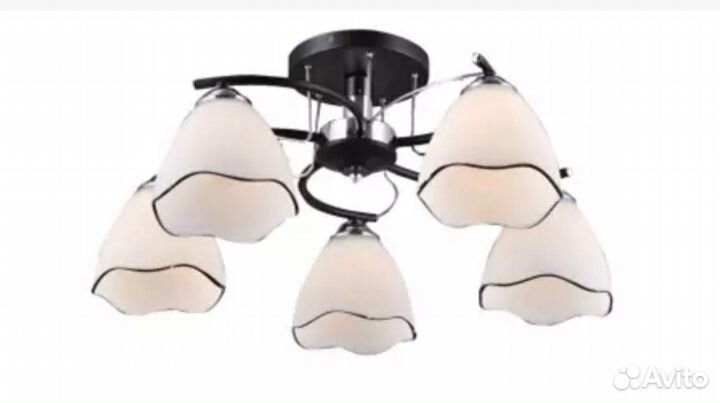 Люстра потолочная
