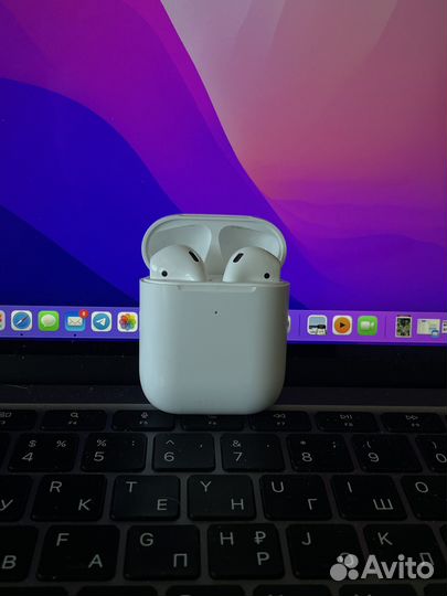 Apple airpods 2