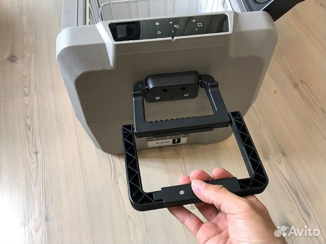 Автохолодильник alpicool