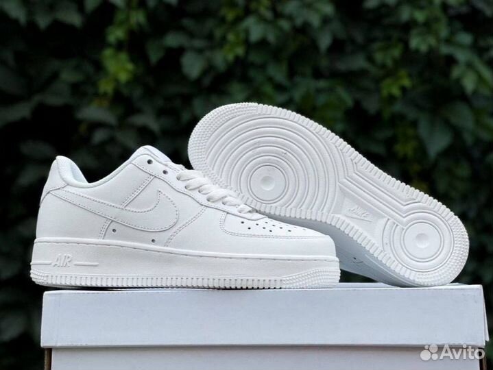 Кроссовки Nike Air Force 1 Белые