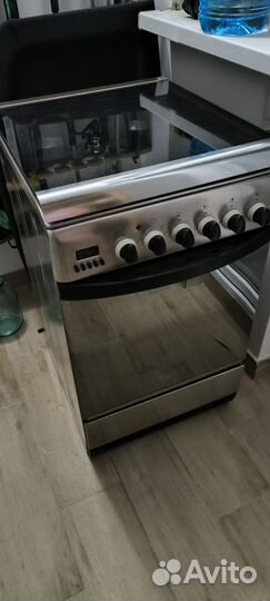 Плита газовая с электрической духовкой