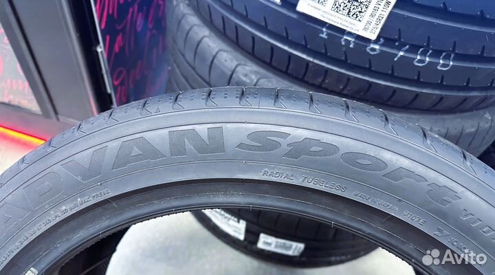 Yokohama Advan Sport V107F 255/35 R21 98Y