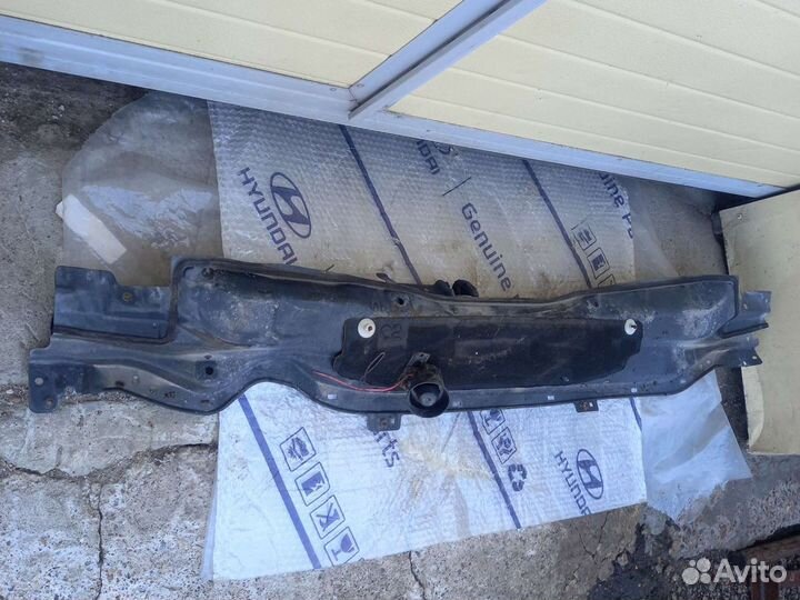 Тойота королла Е150- водосток под жабо