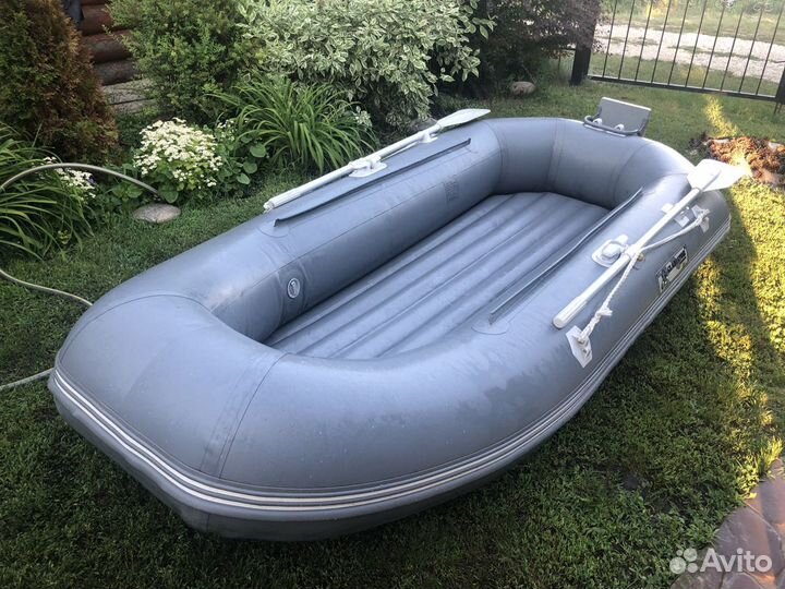 Лодочный мотор Yamaha 2 с надувной лодкой