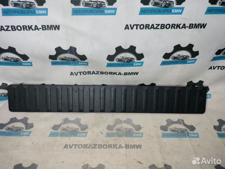 Обшивка двери багажника BMW X5 E53 LCI