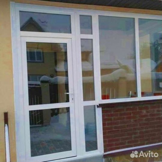 Пластиковые окна. Остекление частных домов