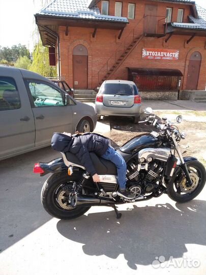 Yamaha V MAX1200